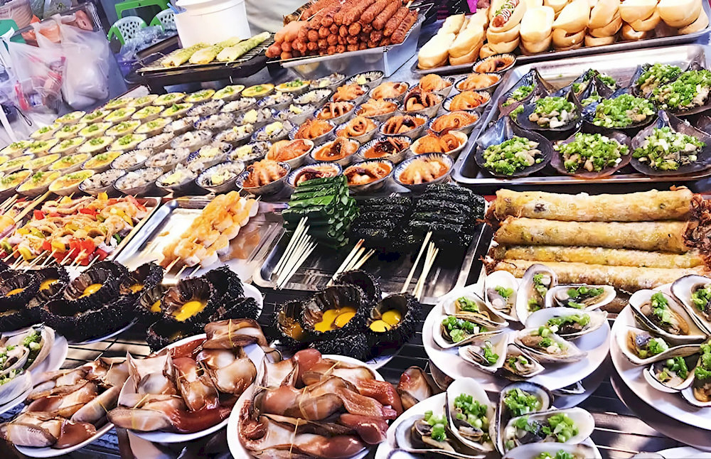 Some must-try specialty dishes that tourists definitely cannot miss in Ha Long